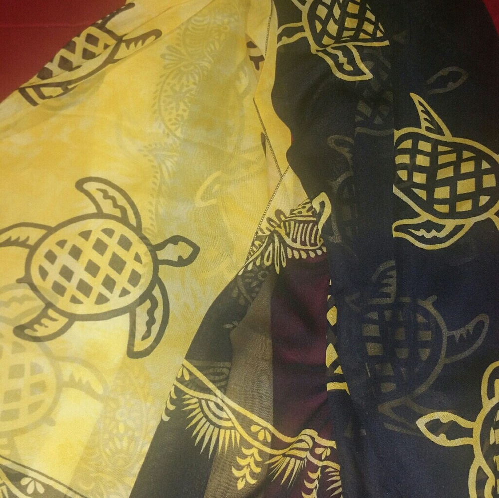 Large scarf